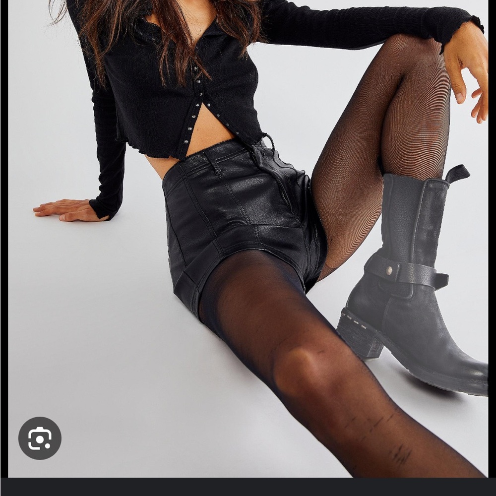 Free People Dangerous Game Shorts X-Small